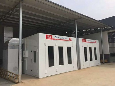 Twin spray booths